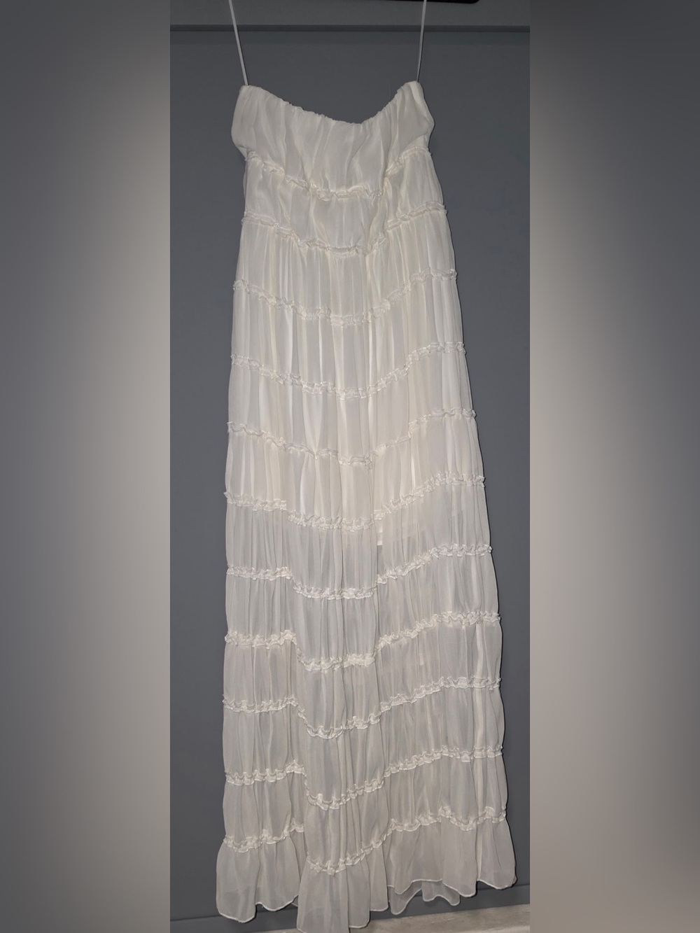 Abercrombie & Fitch Ivory Tiered Maxi Skirt